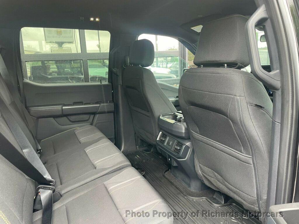 2024 Ford F-150 STX 4WD SuperCrew 5.5' Box - Agate Black Metallic exterior view 18