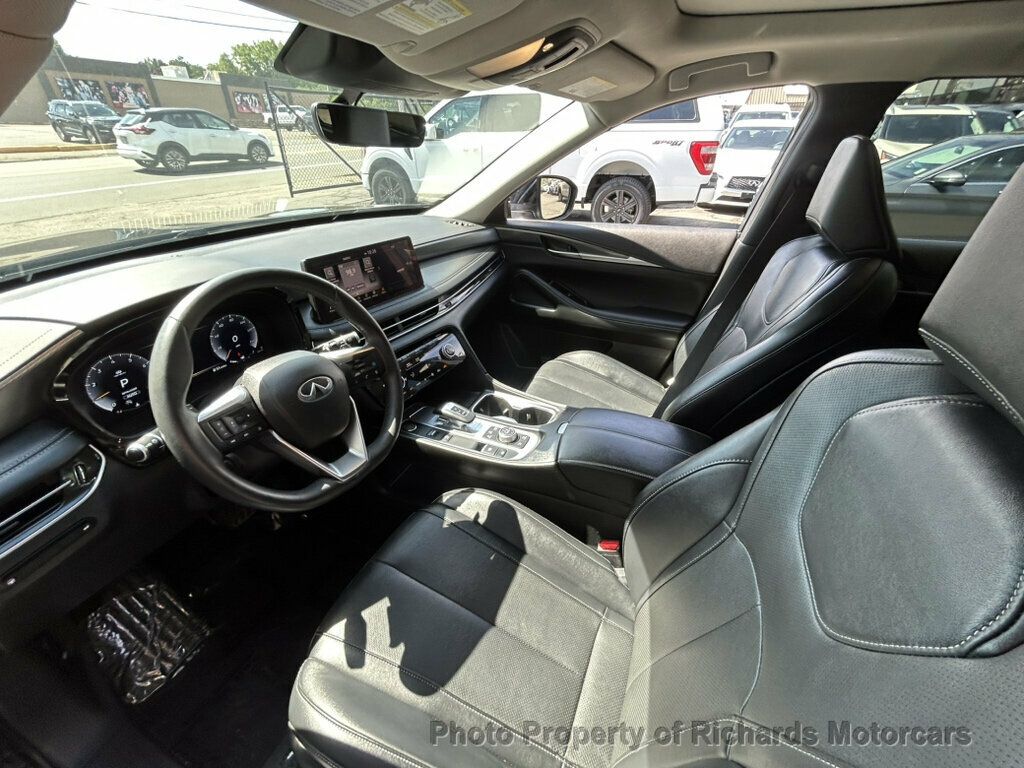 2024 INFINITI QX60 LUXE AWD - Mineral Black exterior view 12