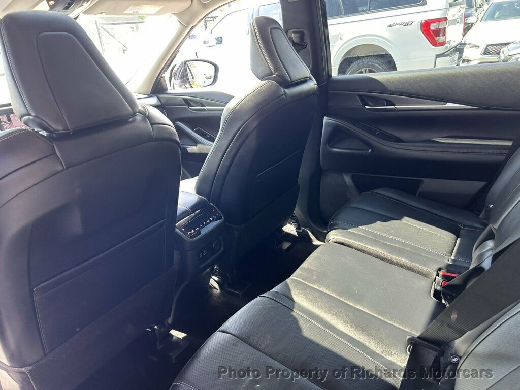 2024 INFINITI QX60 LUXE AWD - Mineral Black exterior view 17