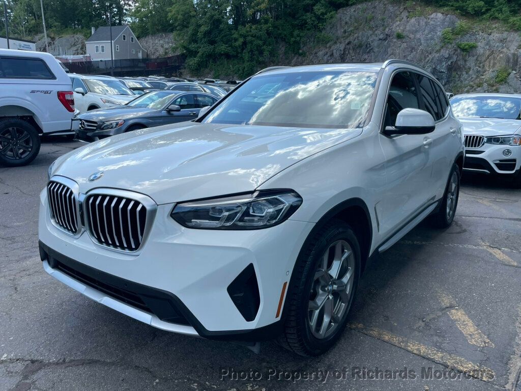 2023 BMW X3 xDrive30i Sports Activity Vehicle - Alpine White exterior view 5