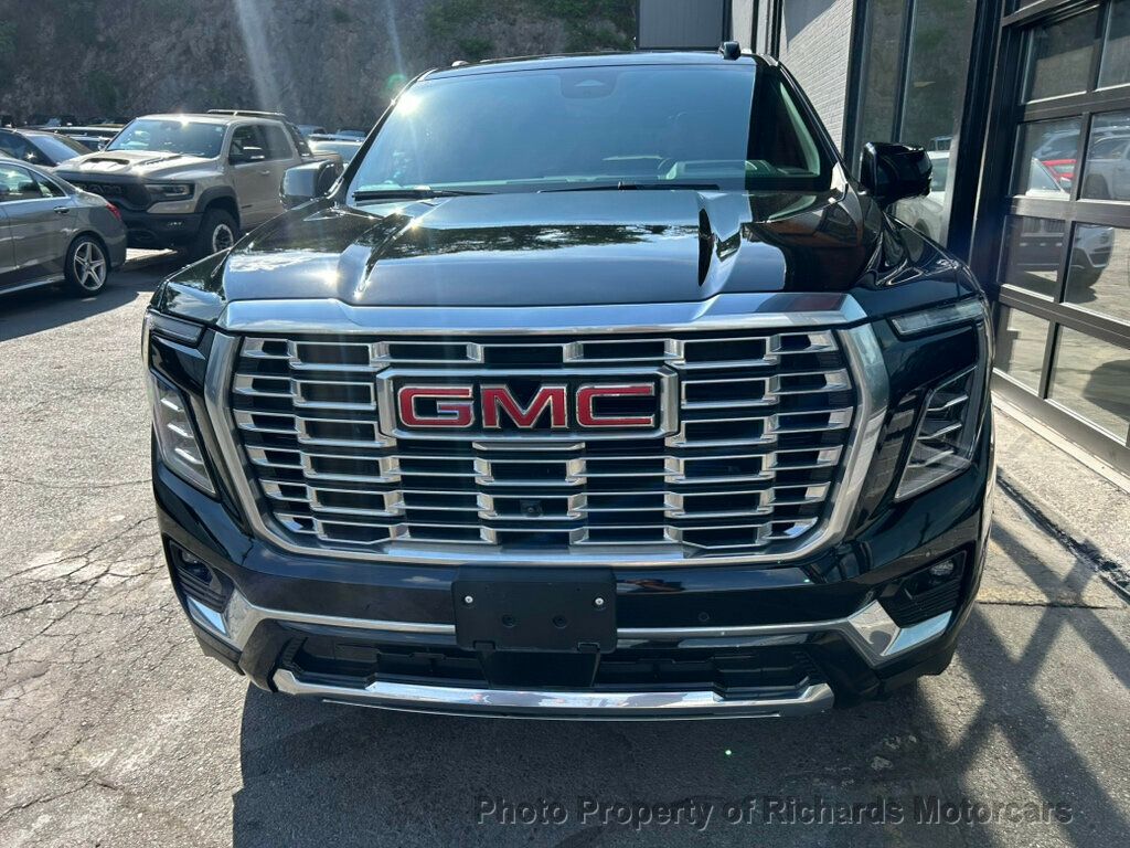 2025 GMC Yukon XL 4WD 4dr Denali - Onyx Black exterior view 6