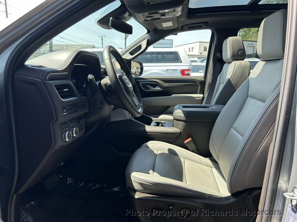 2024 GMC Yukon XL 4WD 4dr SLT - Sterling Metallic exterior view 12