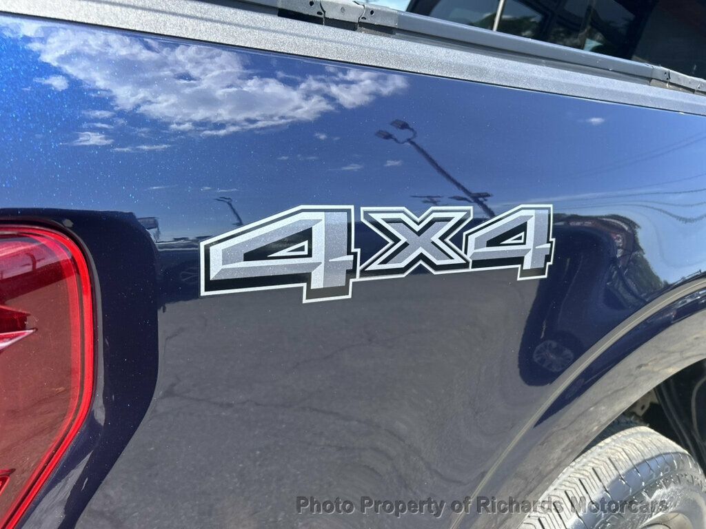 2024 Ford F-150 XLT 4WD SuperCrew 5.5' Box - Atlas Blue Metallic exterior view 10