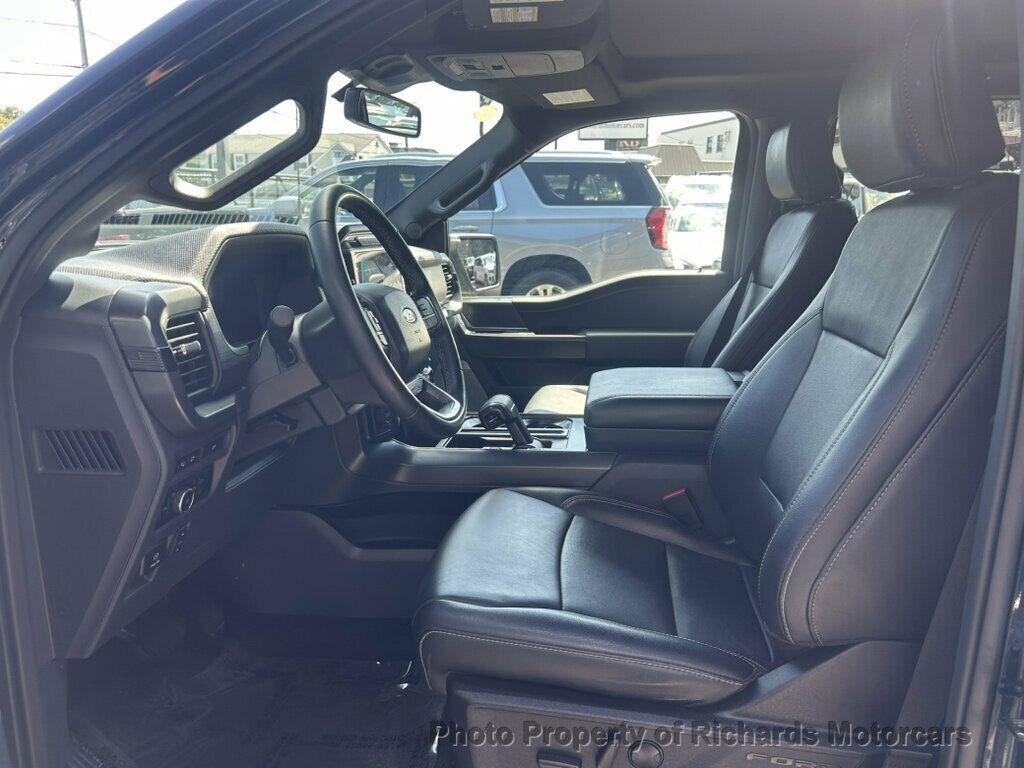 2024 Ford F-150 XLT 4WD SuperCrew 5.5' Box - Atlas Blue Metallic exterior view 12