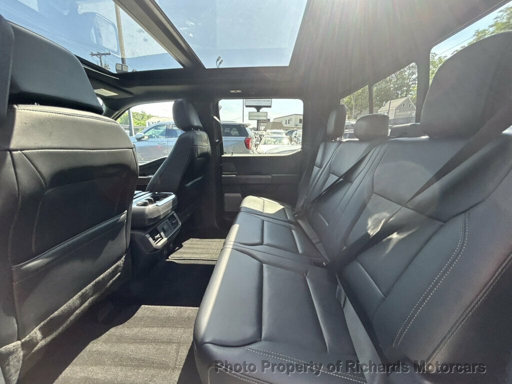 2024 Ford F-150 XLT 4WD SuperCrew 5.5' Box - Atlas Blue Metallic exterior view 18