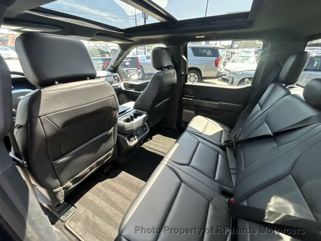 2024 Ford F-150 XLT 4WD SuperCrew 5.5' Box - Atlas Blue Metallic exterior view 19