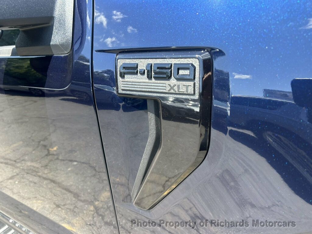 2024 Ford F-150 XLT 4WD SuperCrew 5.5' Box - Atlas Blue Metallic exterior view 8