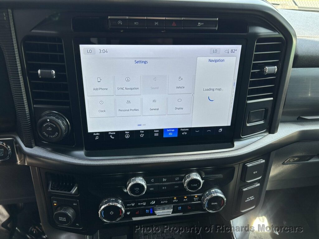 2024 Ford F-150 LARIAT 4WD SuperCrew 5.5' Box - Carbonized Gray Metallic exterior view 17