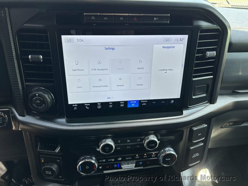 2024 Ford F-150 LARIAT 4WD SuperCrew 5.5' Box - Carbonized Gray Metallic exterior view 18