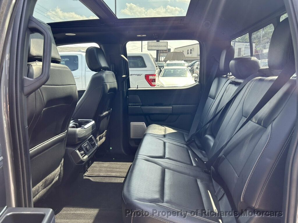 2024 Ford F-150 LARIAT 4WD SuperCrew 5.5' Box - Carbonized Gray Metallic exterior view 19