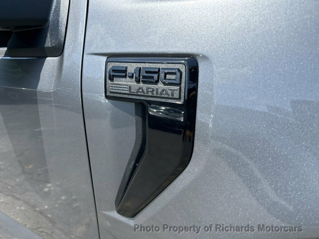2024 Ford F-150 LARIAT 4WD SuperCrew 5.5' Box - Carbonized Gray Metallic exterior view 8