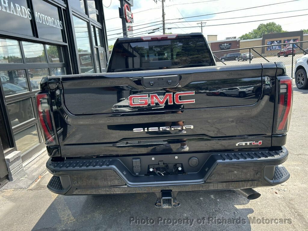 2024 GMC Sierra 2500HD 4WD Crew Cab 159