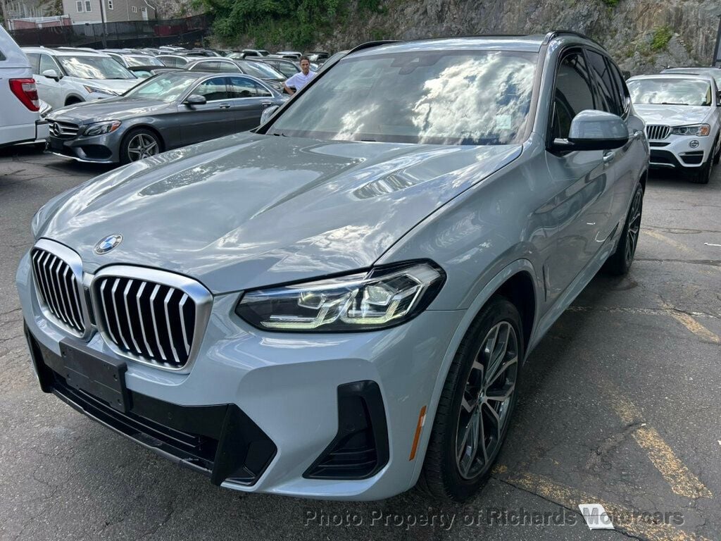 2022 BMW X3 xDrive30i Sports Activity Vehicle - Brooklyn Grey Metallic exterior view 5