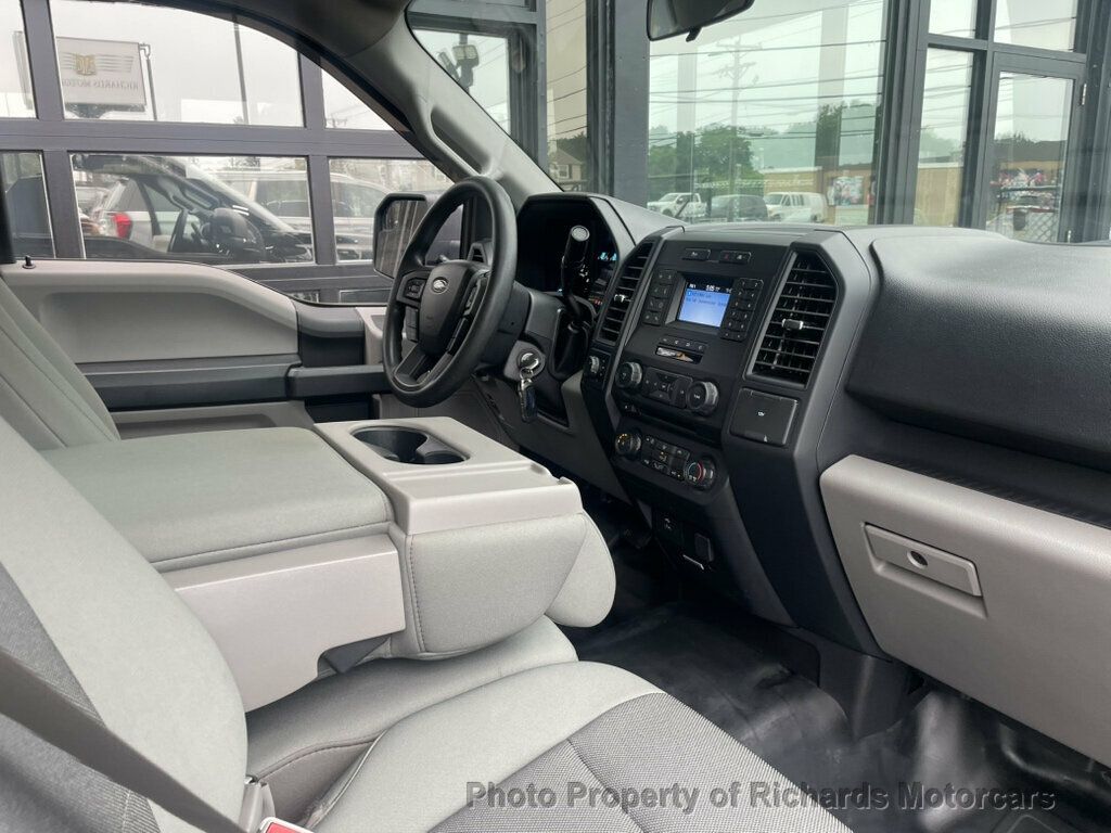 2018 Ford F-150 XL 4WD Reg Cab 6.5' Box - Shadow Black exterior view 14