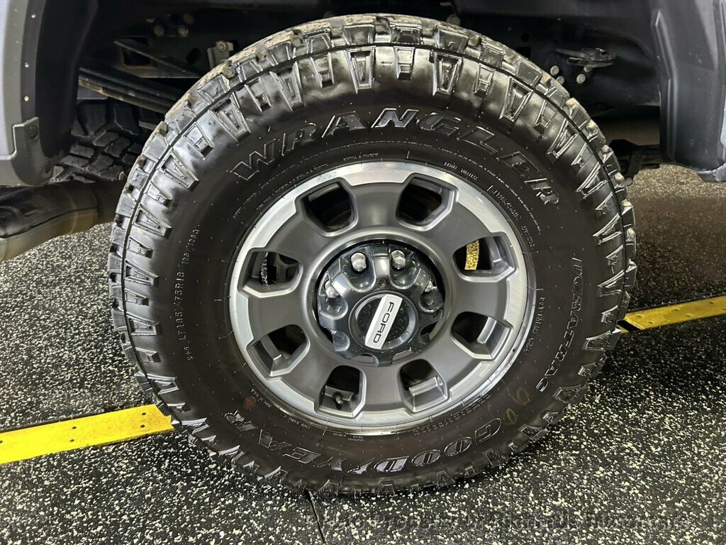 2023 Ford Super Duty F-350 SRW Platinum 4WD Crew Cab 6.75' Box - Azure Gray Metallic Tri-Coat exterior view 10