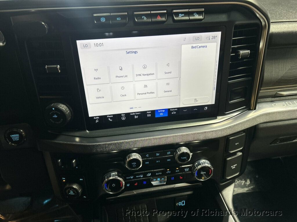 2023 Ford Super Duty F-350 SRW Platinum 4WD Crew Cab 6.75' Box - Azure Gray Metallic Tri-Coat exterior view 13