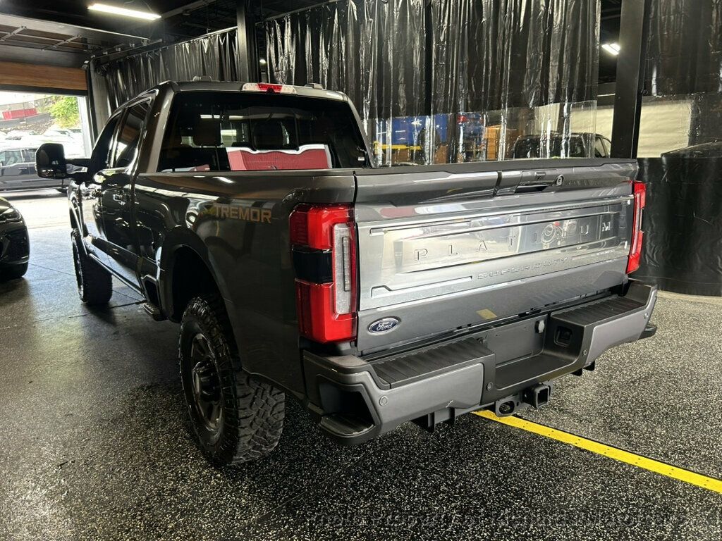 2023 Ford Super Duty F-350 SRW Platinum 4WD Crew Cab 6.75' Box - Azure Gray Metallic Tri-Coat exterior view 4