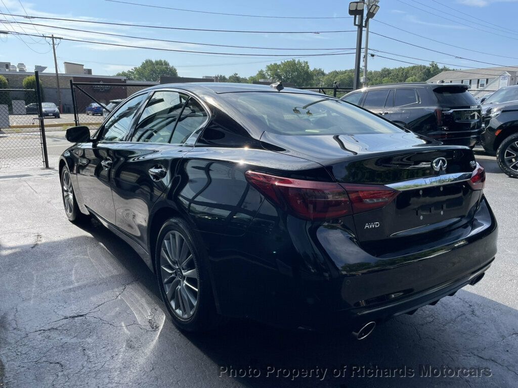 2024 INFINITI Q50 LUXE AWD - Black Obsidian exterior view 5