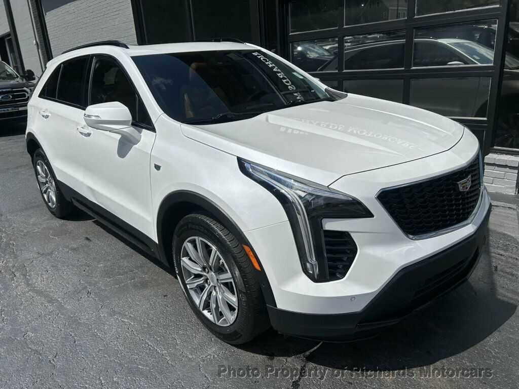 2022 Cadillac XT4 AWD 4dr Sport - Crystal White Tricoat exterior view 7