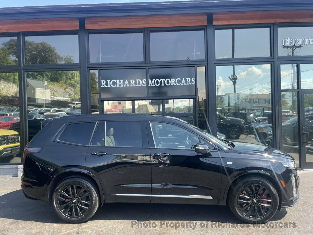2023 Cadillac XT6