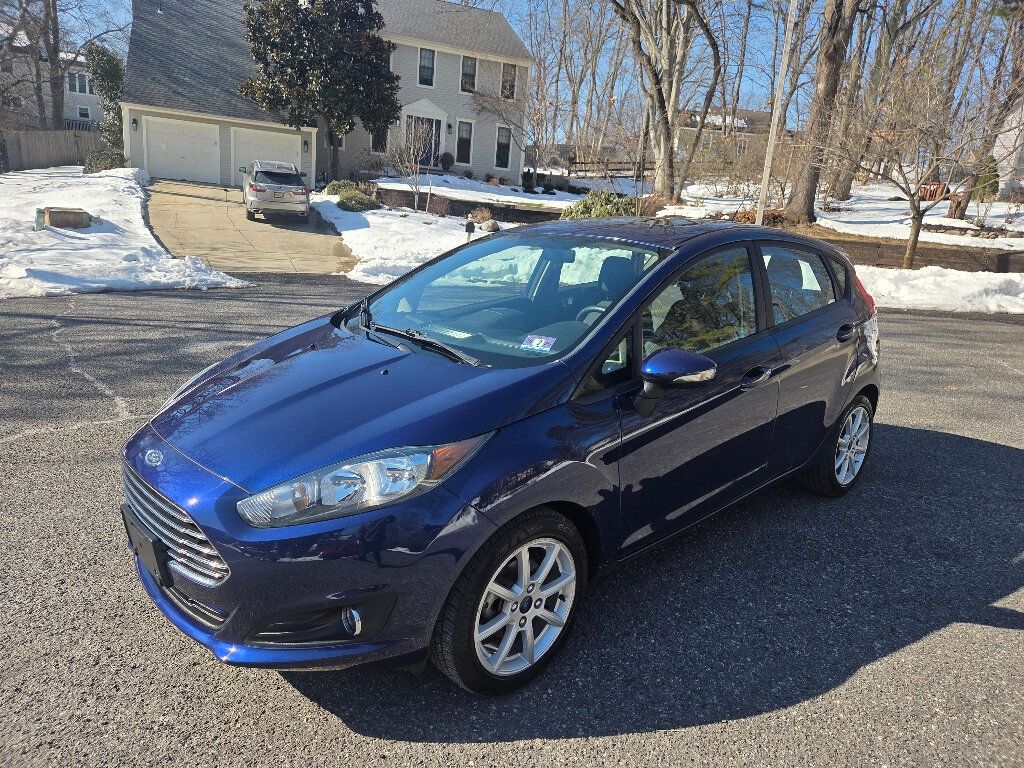 2016 Ford Fiesta SE Hatchback