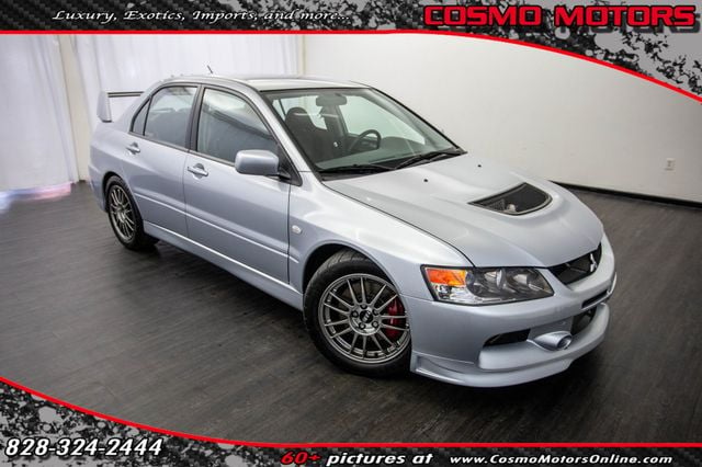 Apex Silver Metallic 2006 Mitsubishi Lancer Evolution Sedan All-Wheel Drive 5-Speed Manual