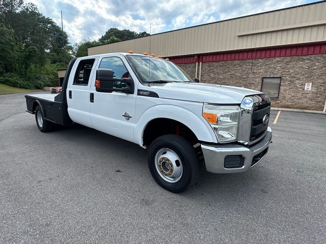 Ford F-350 Super Duty Chassis 2015