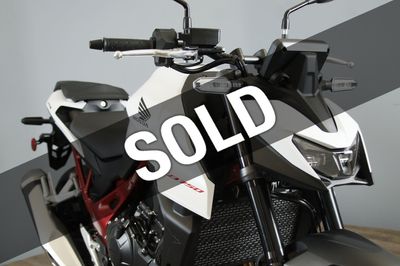 2025 New Honda CB750 Hornet In Stock Now! at SF Moto Serving San 2025 New Honda CB750 Hornet In Stock Now! at SF Moto Serving San