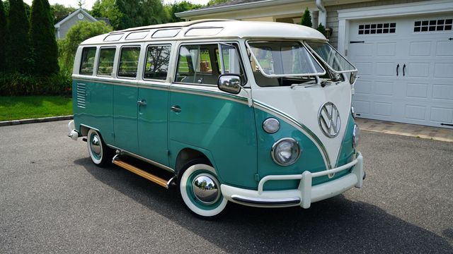 1964 Volkswagen 21 Window 