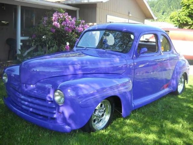 1946 Ford Deluxe 
