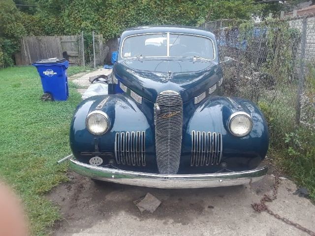1940 LaSalle Sedan 