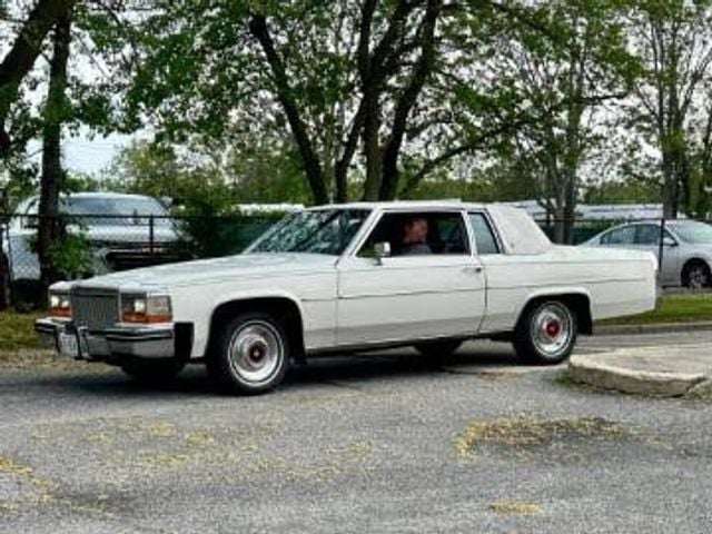 1980 Cadillac Coupe Deville 