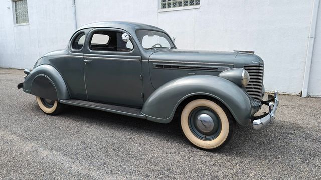 1938 Chrysler Business Coupe 