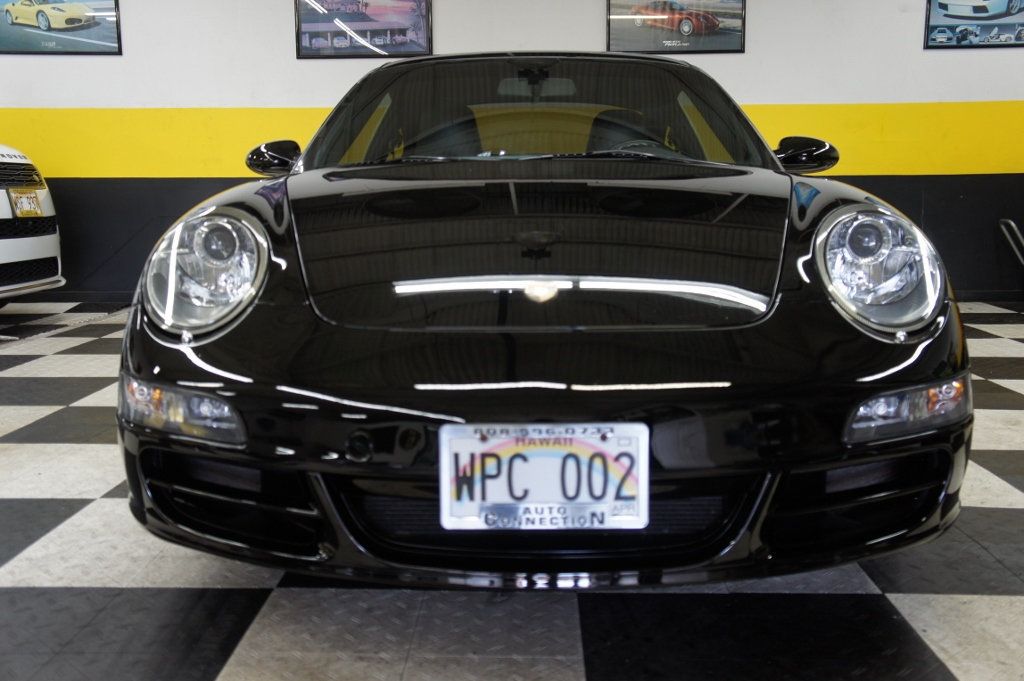 2006 Porsche 911 Turbo (4WD) / GT2 (2WD)