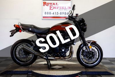 2019 Used KAWASAKI ZR900RS 1-OWNER FUN TO RIDE! at MJ Sales Cycles