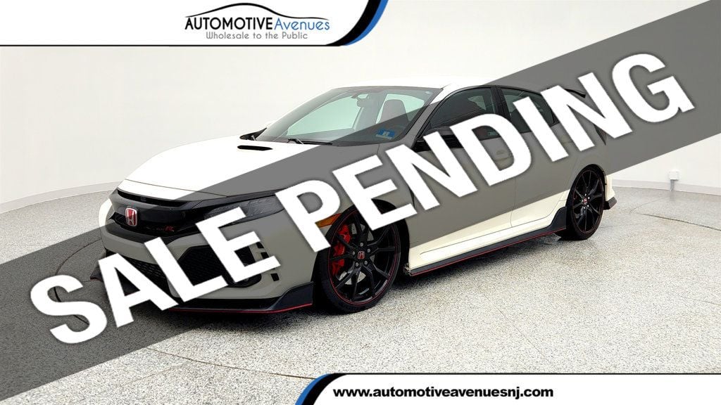 2018 Honda Civic Type R Touring FWD