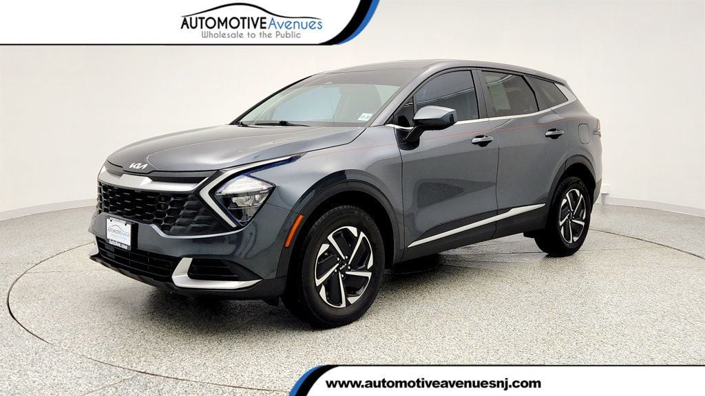 2023 Kia Sportage Hybrid LX AWD