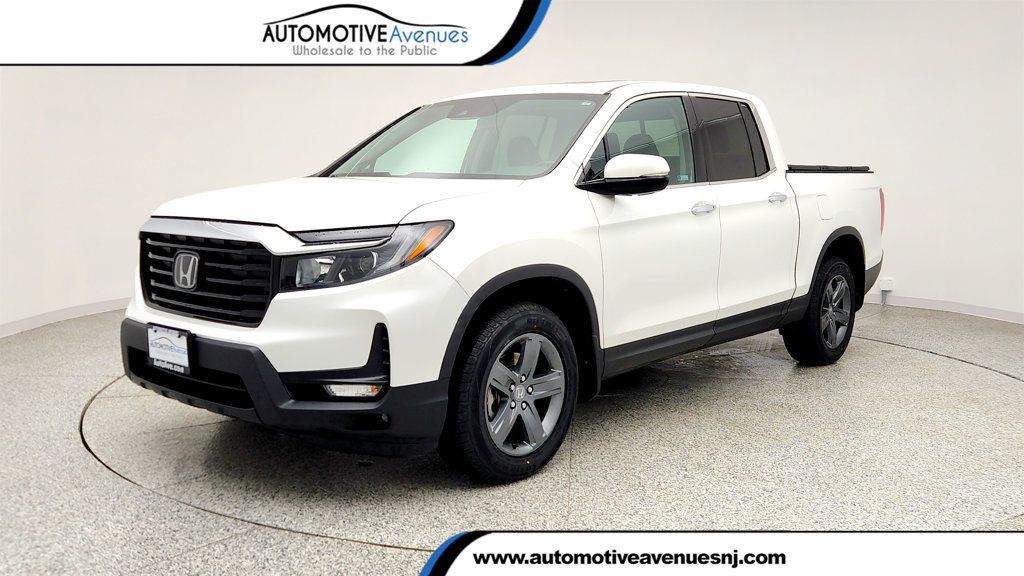 Platinum White Pearl 2023 Honda Ridgeline RTL-E AWD Pickup Truck All-Wheel Drive 9-Speed Automatic