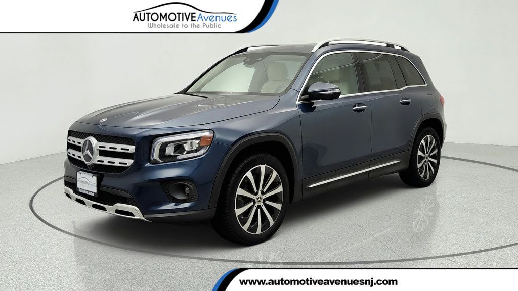 Denim Blue Metallic 2022 Mercedes-Benz GLB SUV / Crossover Front-Wheel Drive 8-Speed Automatic