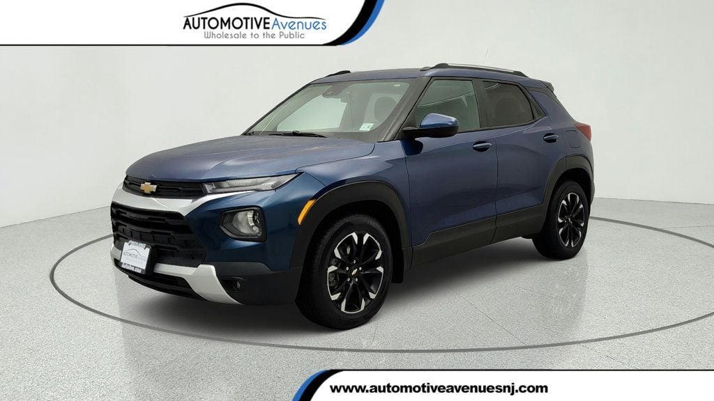 Pacific Blue Metallic 2021 Chevrolet Trailblazer SUV / Crossover Front-Wheel Drive Continuously Variable Transmission