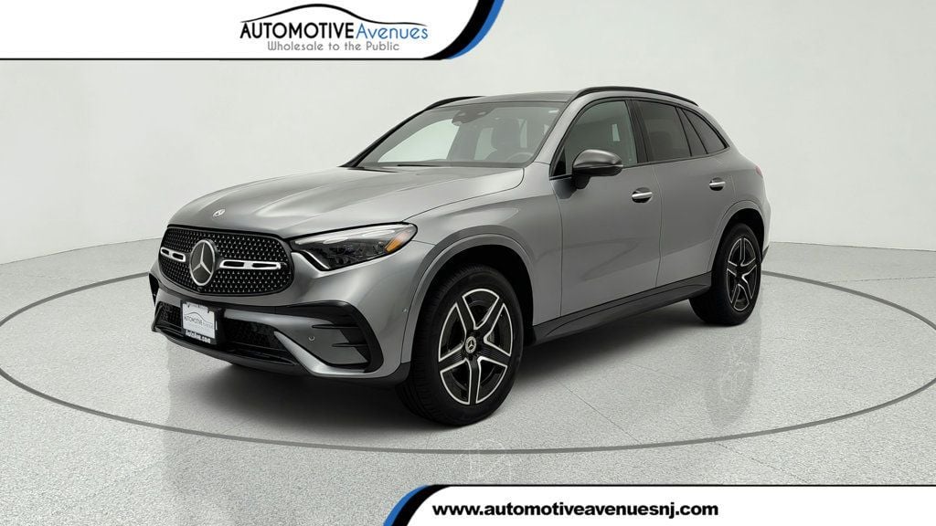 2023 Mercedes-Benz GLC