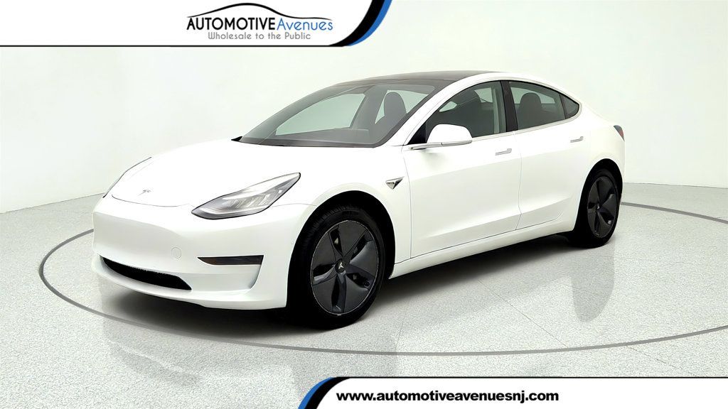 Pearl White Multi-Coat 2020 Tesla Model 3 Sedan Rear-Wheel Drive Automatic