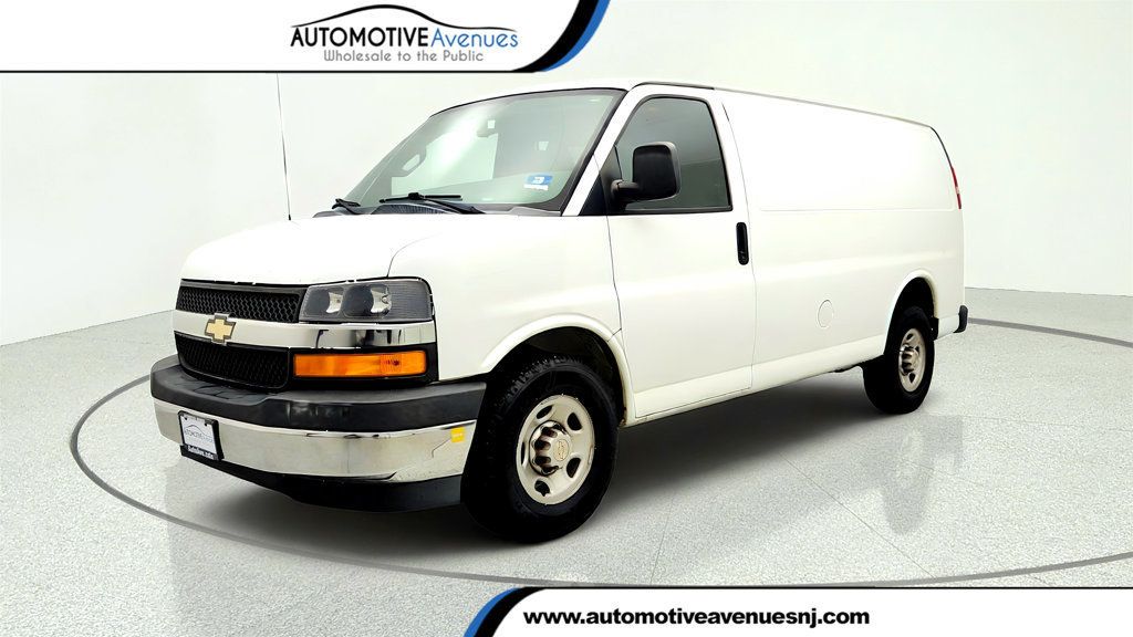 2018 Chevrolet Express Cargo 2500 RWD