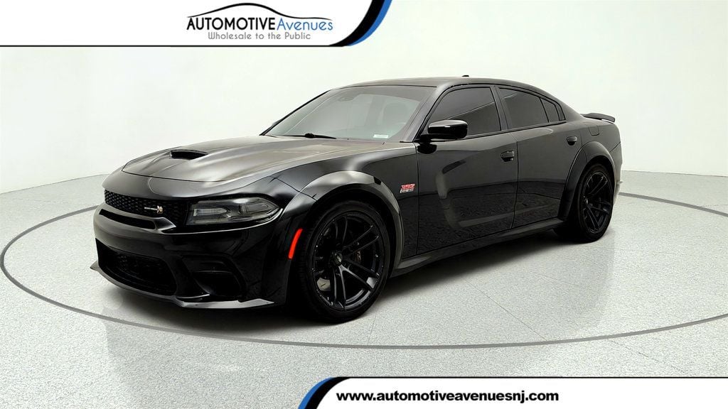 Pitch Black Clearcoat 2021 Dodge Charger Sedan Rear-Wheel Drive 8-Speed Automatic