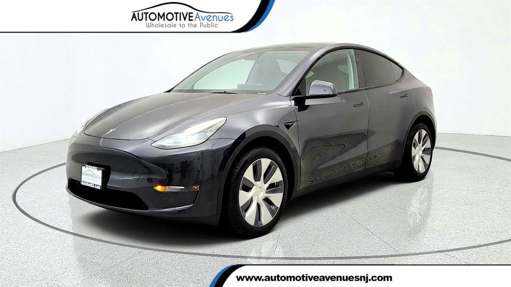 Gray (Stealth Grey) 2024 Tesla Model Y SUV / Crossover All-Wheel Drive Automatic
