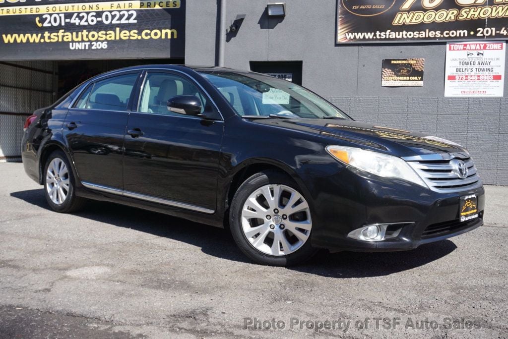 Black 2011 Toyota Avalon Sedan 6-Speed Automatic