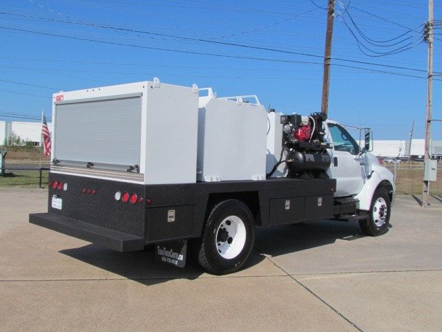 0 TTC Fuel - Lube - Truck  - 21867363 - 16