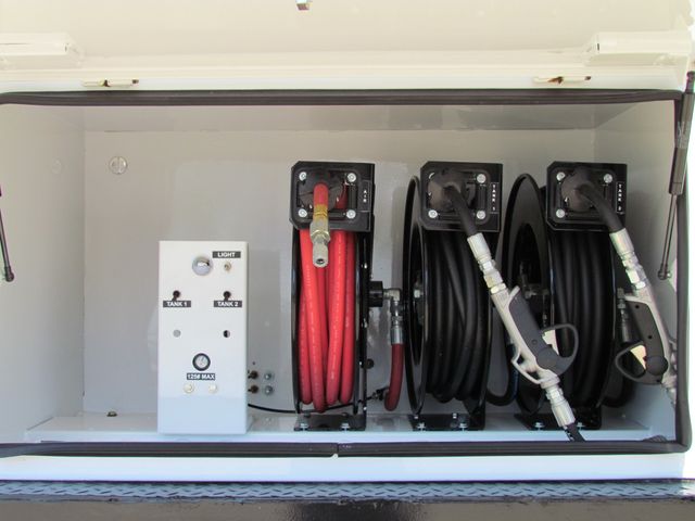 0 TTC Fuel - Lube - Truck  - 9677934 - 13
