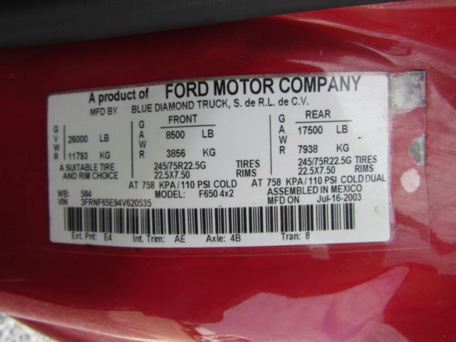 0 TTC Fuel - Lube - Truck  - 9677934 - 20