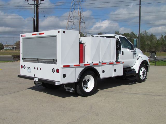 0 TTC Fuel - Lube - Truck  - 9769271 - 15